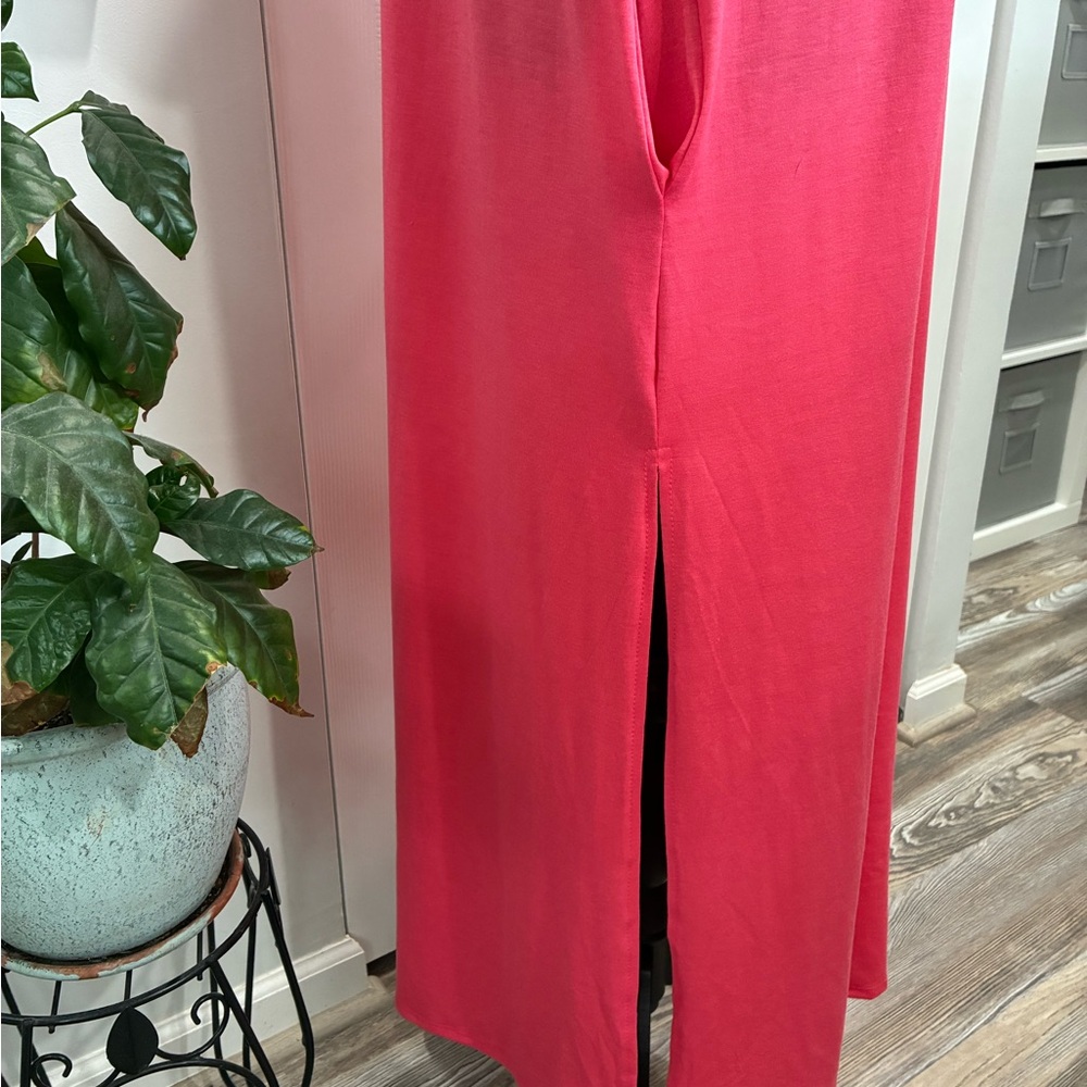 Chic Coral Maxi Dress for Women - Picture 5 of 10